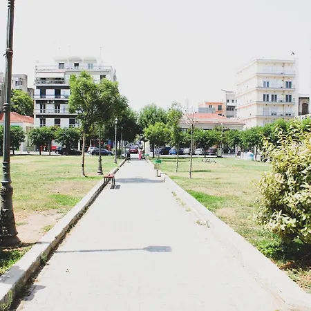 Sunlight - Center Spacious Modern * Volos