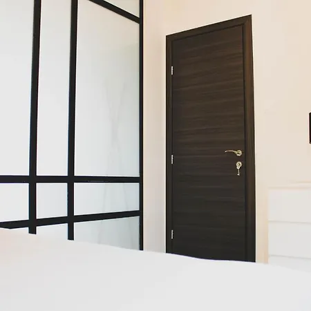 Sunlight - Center Spacious Modern Apartment Volos