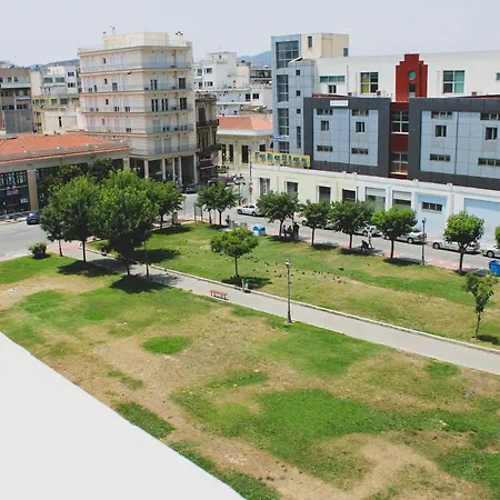 Sunlight - Center Spacious Modern Apartment
