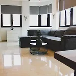 Sunlight - Center Spacious Modern Apartment