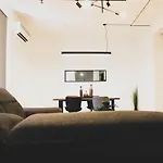 Sunlight - Center Spacious Modern Apartment
