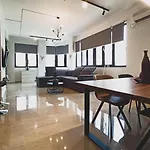 Sunlight - Center Spacious Modern Apartment Volos