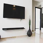Sunlight - Center Spacious Modern *