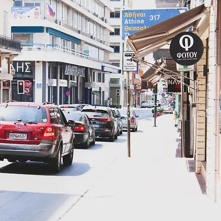 Sunlight - Center Spacious Modern Lägenhet