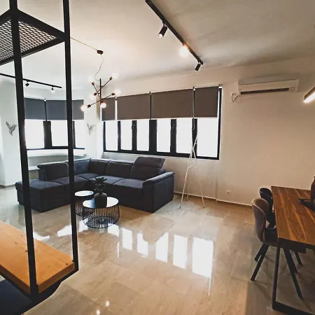 Διαμέρισμα Sunlight - Center Spacious Modern *
