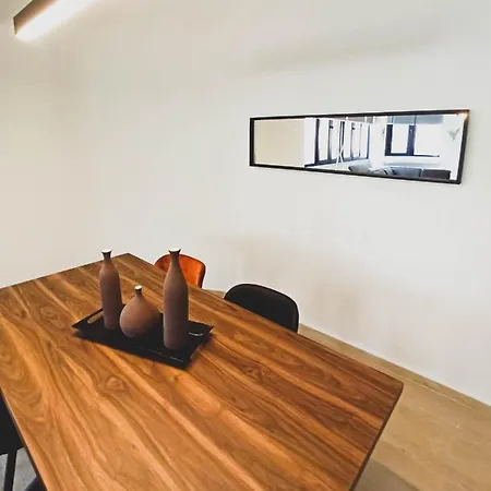 Sunlight - Center Spacious Modern Volos