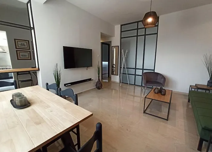 Sunlight - Center Spacious Modern Appartamento Volos