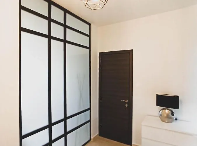 Sunlight - Center Spacious Modern Appartamento *